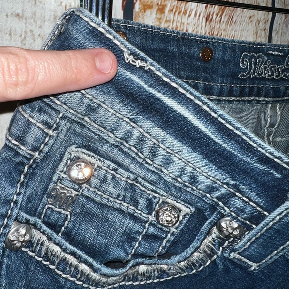 Miss Me relaxed boot jeans size 26 - Picture 12 of 12